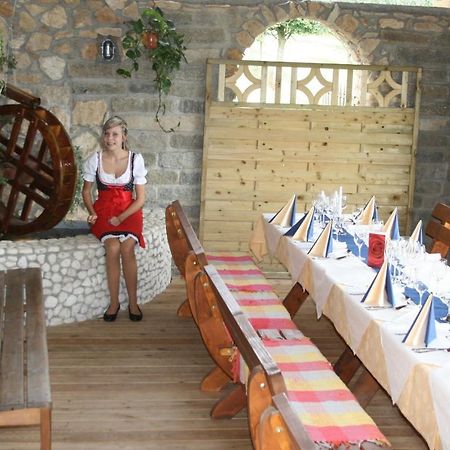 Landhotel Erhardt Bad Waltersdorf Zewnętrze zdjęcie