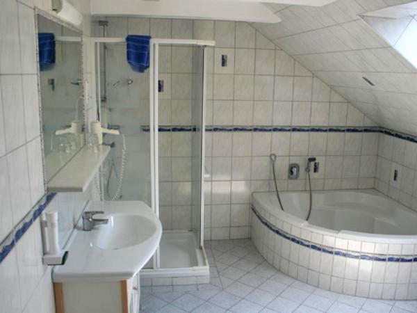 Landhotel Erhardt Bad Waltersdorf Zewnętrze zdjęcie