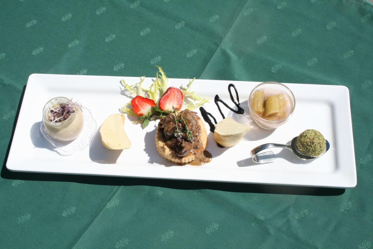 Landhotel Erhardt Bad Waltersdorf Zewnętrze zdjęcie